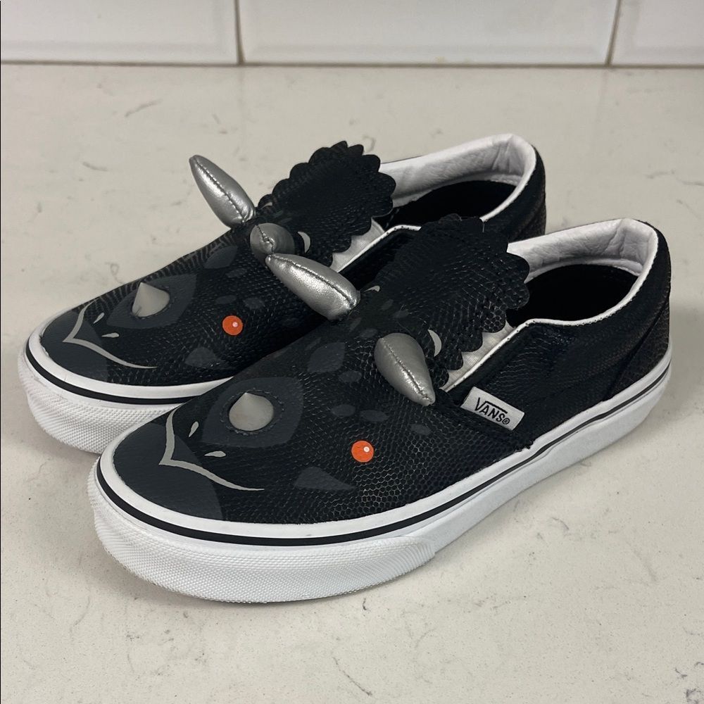 Vans Triceratops Slip On Kids Black and Gray Dino Sneakers Size 2